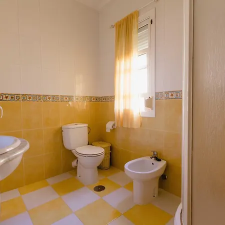 La Dama De شقة كاديز